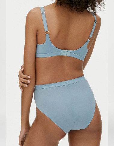 Aimee-panty-back