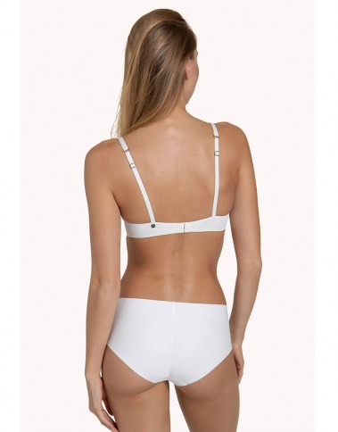 bella-20191-white-back