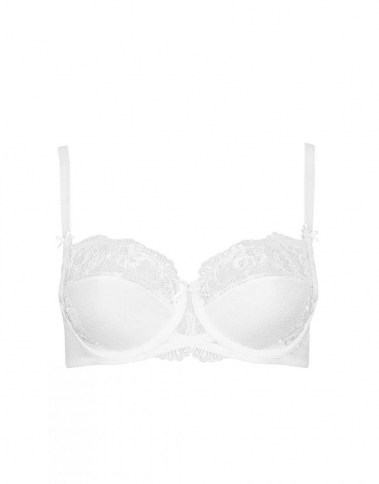 caroline-20178-white1