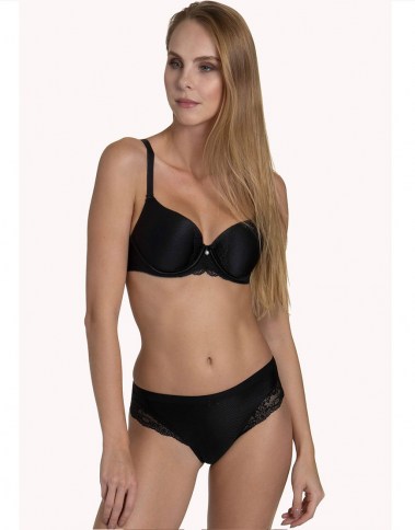 unique-20102-black-bra1