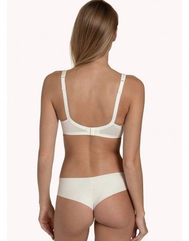 victoria-20145-cream-back